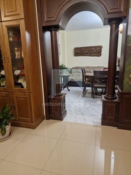 Jiului Vanzare Apartament lux de 3 camere in zona Jiului