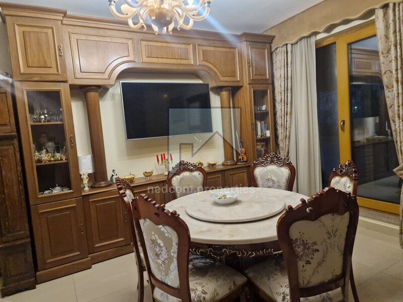 Jiului Vanzare Apartament lux de 3 camere in zona Jiului