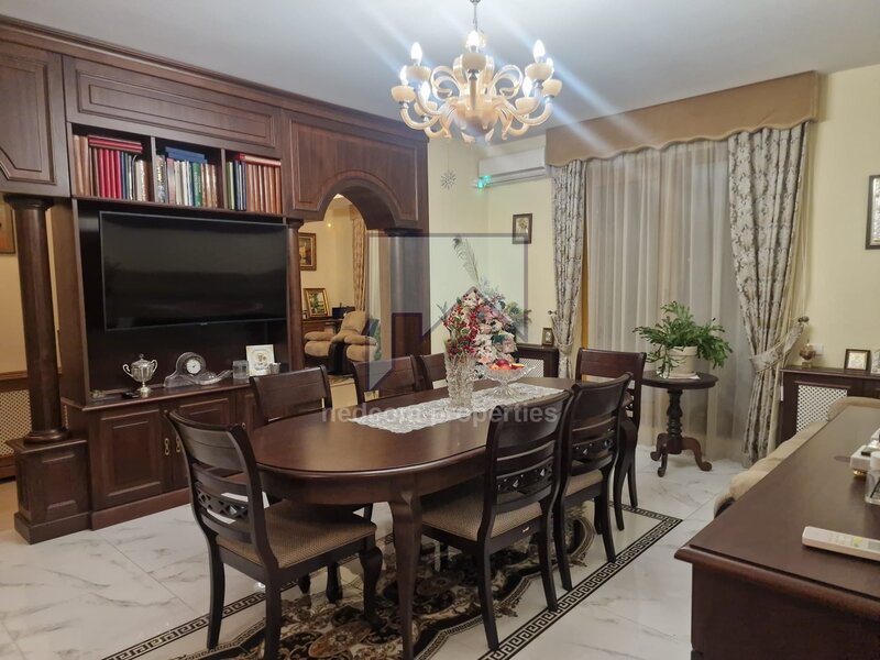 Jiului Vanzare Apartament lux de 3 camere in zona Jiului